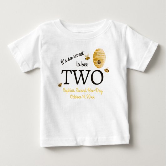 Sweet To Bee Two Second Birthday Bees Honeycomb ベビーTシャツ (正面)