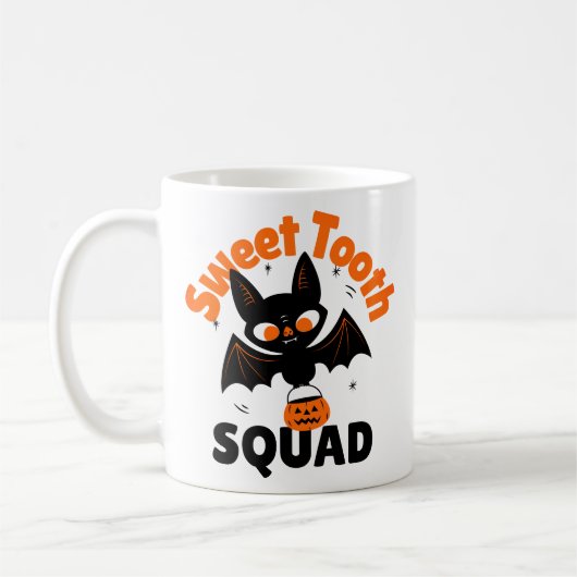 Sweet Tooth Squad Halloween Mug – Bat with Pumpkin コーヒーマグカップ (左)