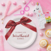 Sweetheart Soiree Elegant Bow Valentines Day Party ペーパープレート (パーティー)