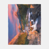 Swiftcurrentの入り江上の日の出 フリースブランケット (正面)