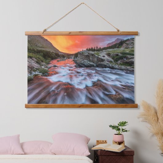 Swiftcurrent Falls | Glacier National Park Montana 吊り下げ型タペストリー (寝室)