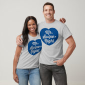 Swipe Right Mobileデートすることアプリのスローガンおもしろいズ Tシャツ (ユニセックス)
