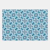 Swirl Floral Tile Pattern – in blue ラッピングペーパーシート (正面)