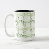 Swirling green leaf pattern ツートーンマグカップ (左)