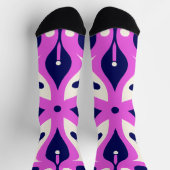 Symmetrical Abstract Pattern in Purple and White ソックス (上部)