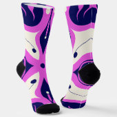Symmetrical Abstract Pattern in Purple and White ソックス (傾斜あり)