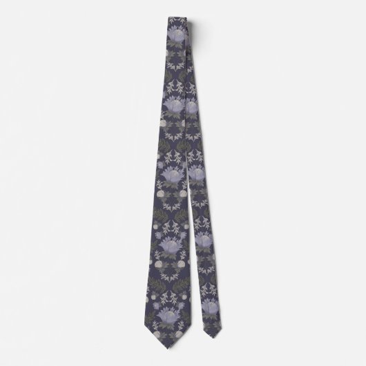 Symmetrical dark purple floral pattern ネクタイ (正面)