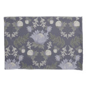 Symmetrical dark purple floral pattern 枕カバー (正面左)