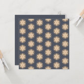 Symmetrical Line Drawing With Earthy Brown Colors カード (正面/裏面インサイチュ)