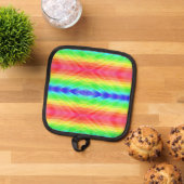 symmetrical rainbow pattern and a black border 鍋敷き (トップダウン)