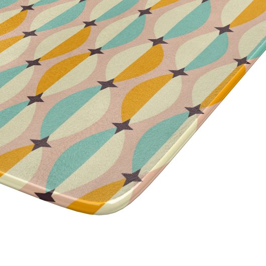 Symmetrical retro pattern with interlocking teal カッティングボード (角)