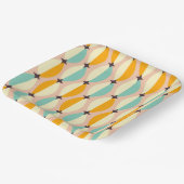 Symmetrical retro pattern with interlocking teal ペーパープレート (傾斜あり)