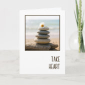 Sympathy Daisy on a Stone Beach Cairn カード (正面)