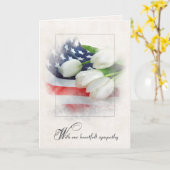 Sympathy White Tulips on American Flag  カード (黄色い花)