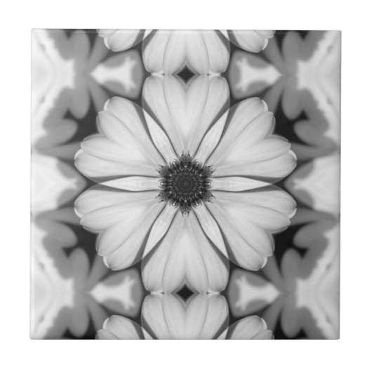 Symphony of Petals  タイル (正面)