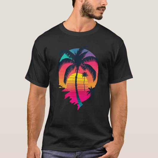 Synth Island Sunset Synthwave Aesthetic Palm Tree  Tシャツ (正面)