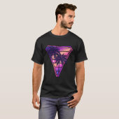 Synthwave Vaporwave Triangle Palm Treesグラデーション Tシャツ (正面フル)