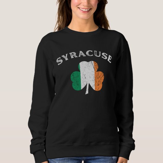 SYRACUSE NEW YORK Irish American Shamrock Badge スウェットシャツ (正面)