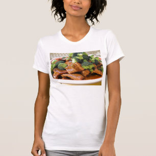 Szechwanのビーフのブロッコリーの食糧夕食 Tシャツ