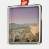 SZIGLIGET、バラトン湖地域、ハンガリー: メタルオーナメント (左)