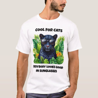 Tおもしろいシャツのパンサークール – 猫用デザイン Tシャツ