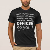 Tおもしろいシャツ「ドリルは知っている」 Tシャツ (正面)