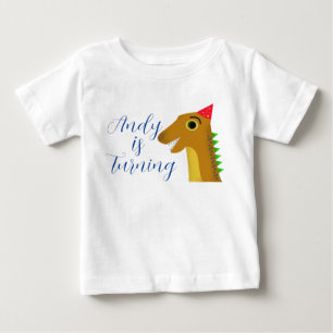 Tおもしろい祝で1年 ベビーTシャツ