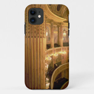 tの方に見るオペラハウスの内部の眺め iPhone 11 ケース