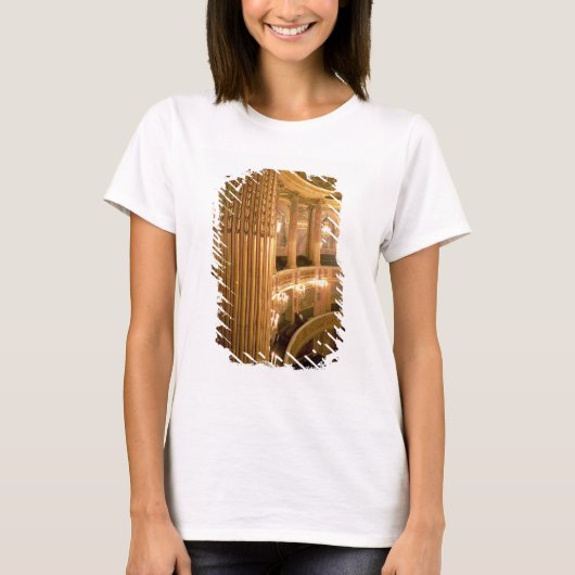 tの方に見るオペラハウスの内部の眺め tシャツ (正面)