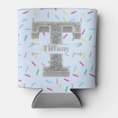 Tイニシャルパーソナライズされたシルバーモノグラムあなたの名前 缶クーラー (正面)