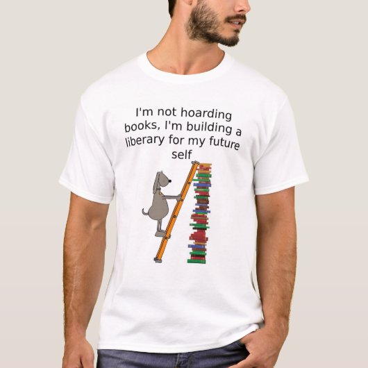 Tシおもしろいャツ – 愛書家の必需品 Tシャツ (正面)