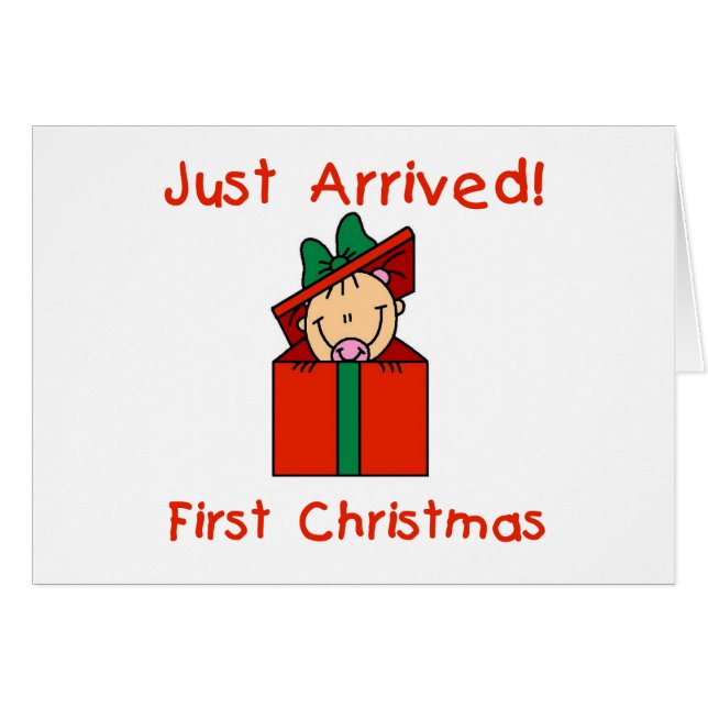 Tシャツとギフトが届いた休日のベビーガール (正面横)