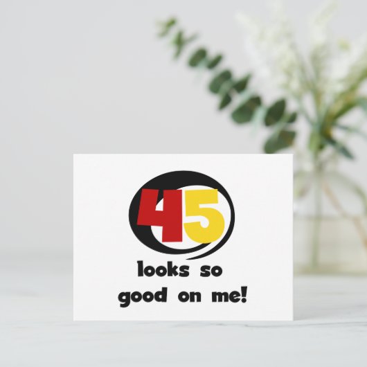 Tシャツとギフトは45個見える ポストカード (スタンド正面)