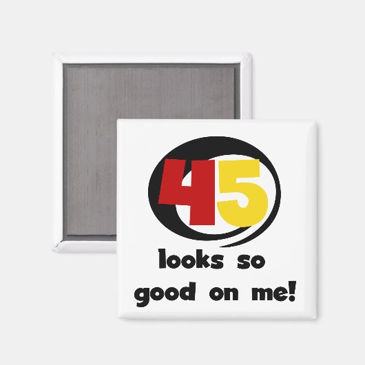 Tシャツとギフトは45個見える マグネット (正面/裏面)