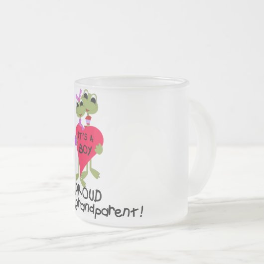 Tシャツとギフトを着た男の子の祖父 フロストグラスマグカップ (正面右)