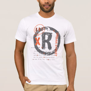 Tシャツにトレンドの「Urban Edge: R通りタイポグラフィ」 Tシャツ