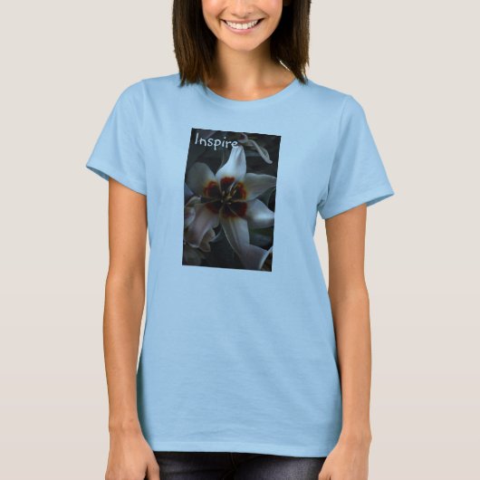 Tシャツのクラシックの適当な感動的インスパイア Tシャツ (正面)