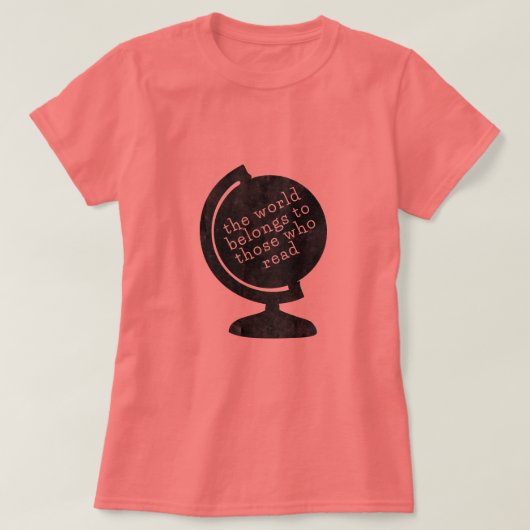 Tシャツの世界は黒を読んだ人に属します Tシャツ (デザイン正面)