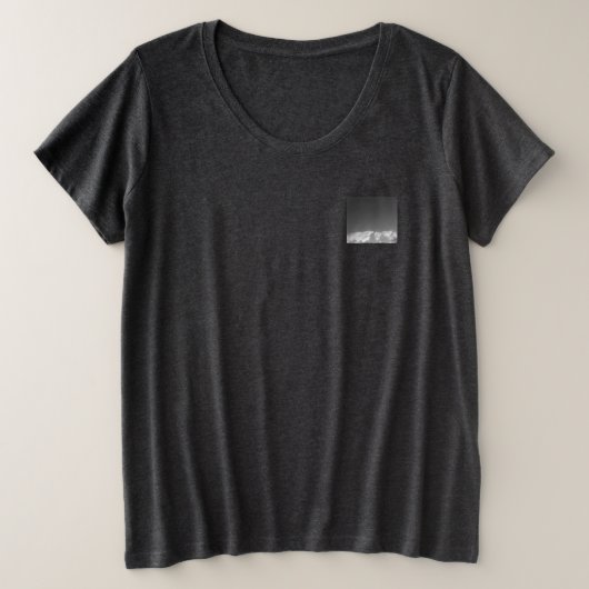 Tシャツの女性とサイズのクールエコデザイン プラスサイズTシャツ (デザイン正面)