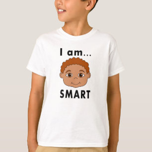 Tシャツの微笑の男の子私は頭が切れるです Tシャツ
