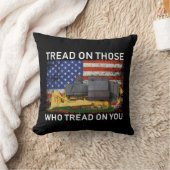 TシャツのRoを踏む者を踏みクラシックつける クッション (ブランケット)