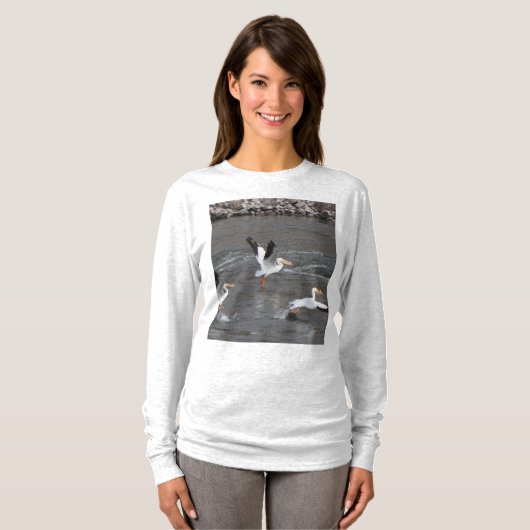 Tシャツは湖で降伏する Tシャツ (正面フル)