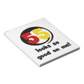 Tシャツやギフトは55枚目に似合う ノートパッド (アングル)