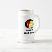 Tシャツやギフトは75個見える ビールジョッキ (正面右)