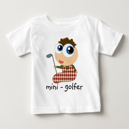 Tシャツをゴルフをしている小型ゴルファーの子供 ベビーTシャツ (正面)