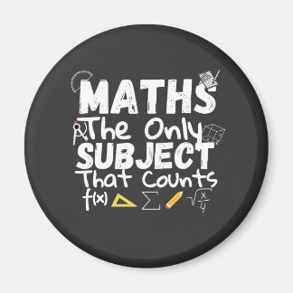 Tシャツを数える唯一の主題は数学である マグネット