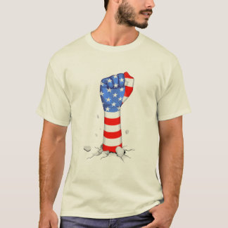 Tシャツを着たアメリカの手こぶし Tシャツ