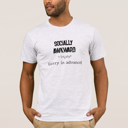 Tシャツを着た人は社会的に厄介で済まない Tシャツ (正面)