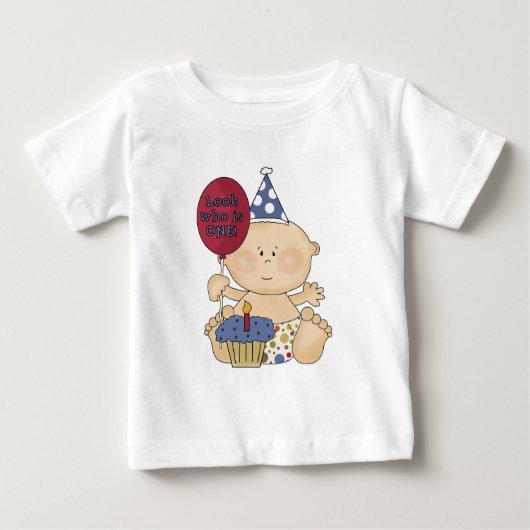 Tシャツを着た男の子 ベビーTシャツ (正面)