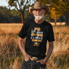 Tシャツを飲んでいる間は働かない Tシャツ